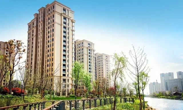 14079835671547_center_320_320