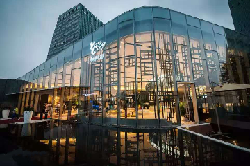 14079835671547_center_320_320